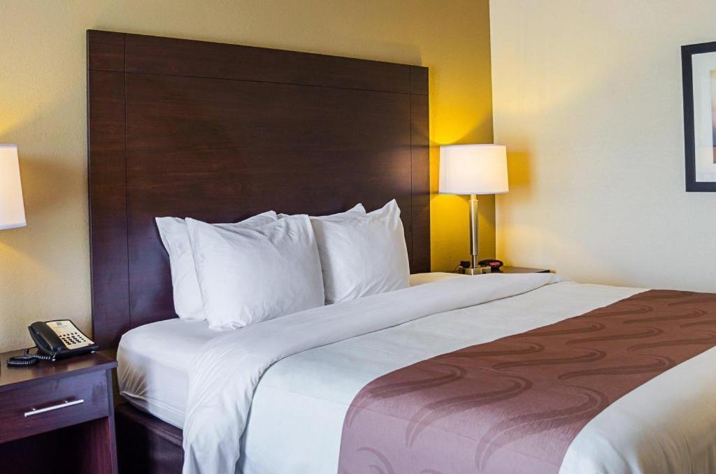 Quality Inn Vicksburg Esterno foto